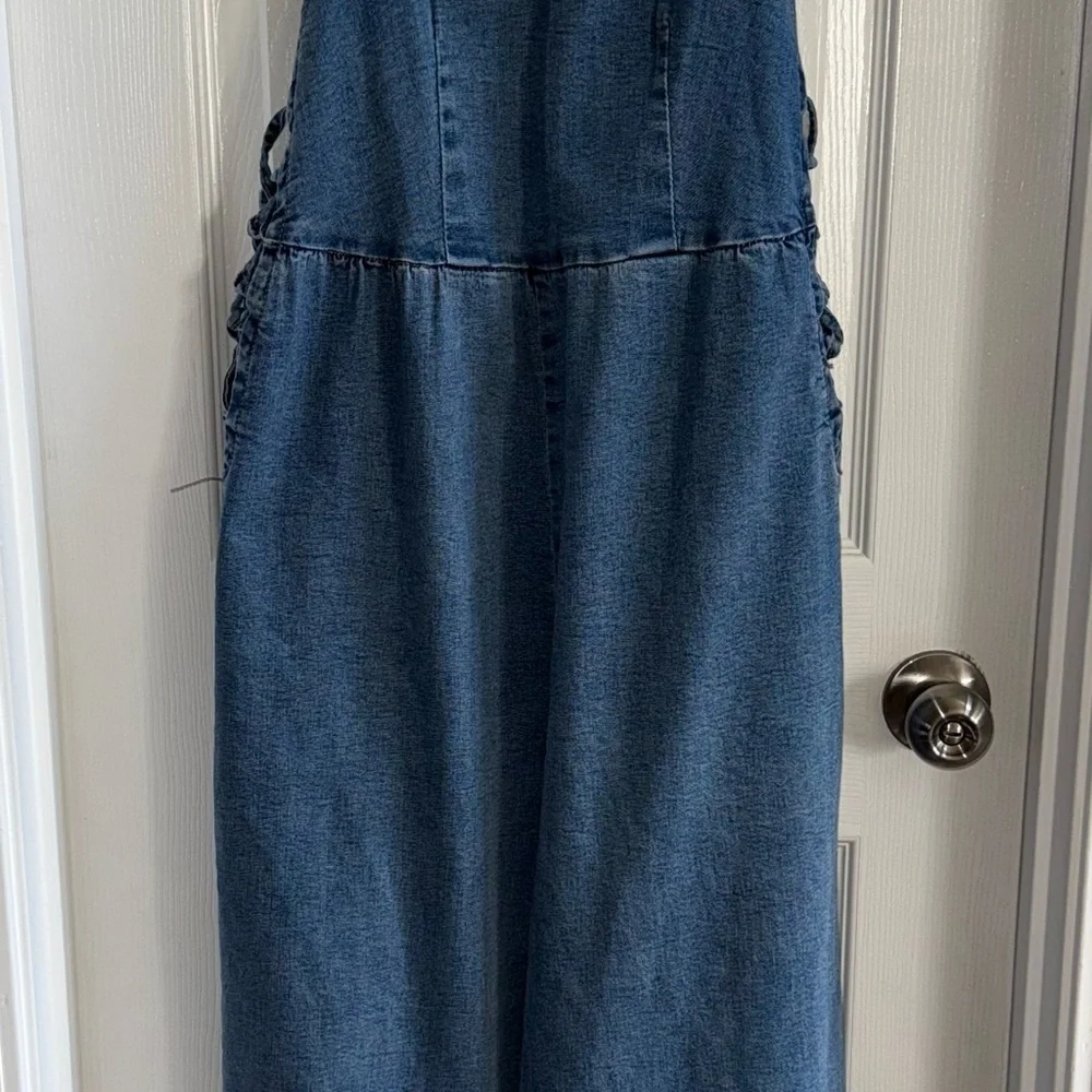Sleeveless Denim Jumpsuit M Wide Leg Blue Open Back Thin Straps Boho Comfy Chic